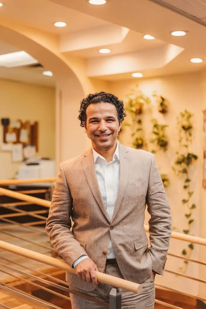 Oakton Dental Implants & Endodontics - Dr. Matri