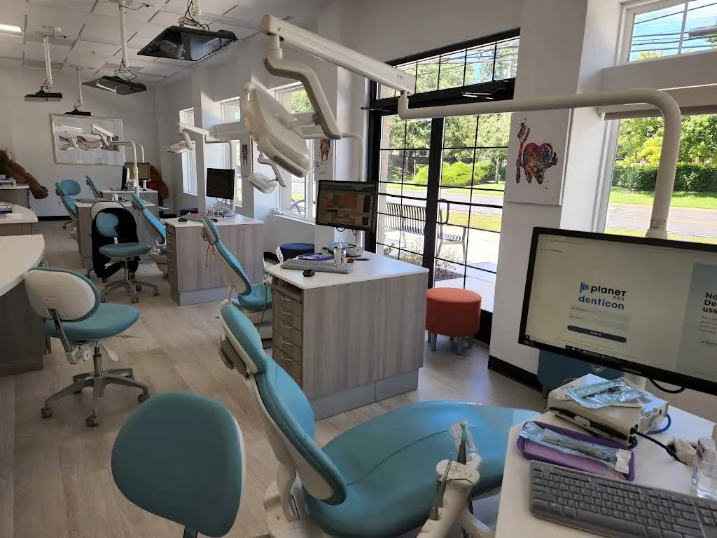 Ashton Family Dentistry and Orthodontics
