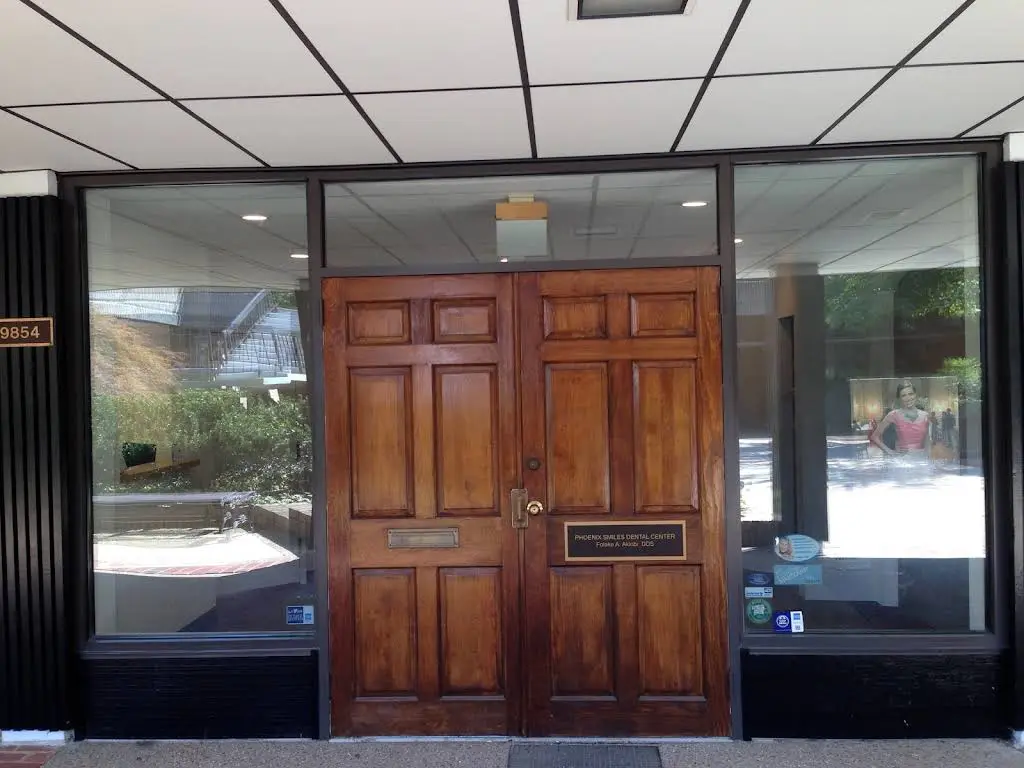 Phoenix Smiles Dental Center