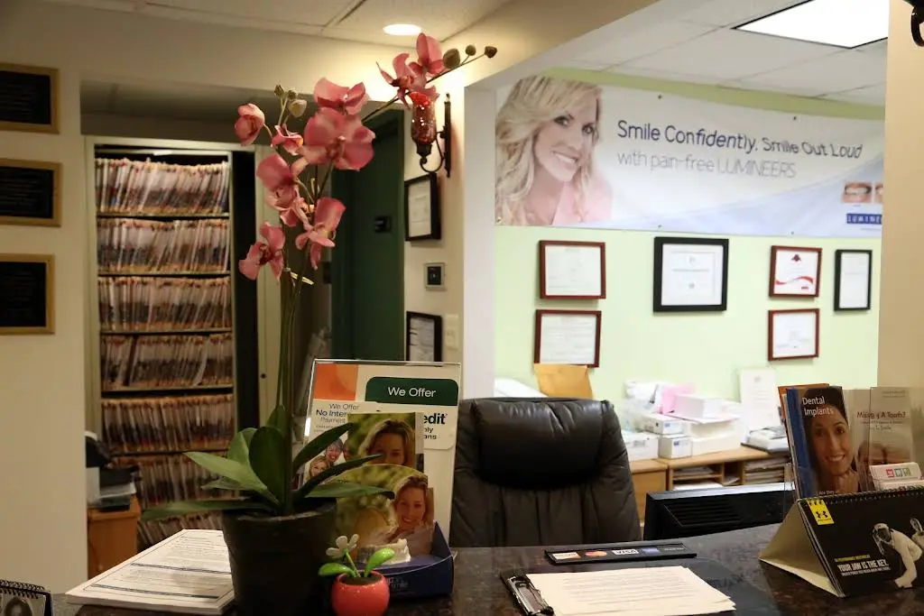Burke Family & Cosmetic Dentistry