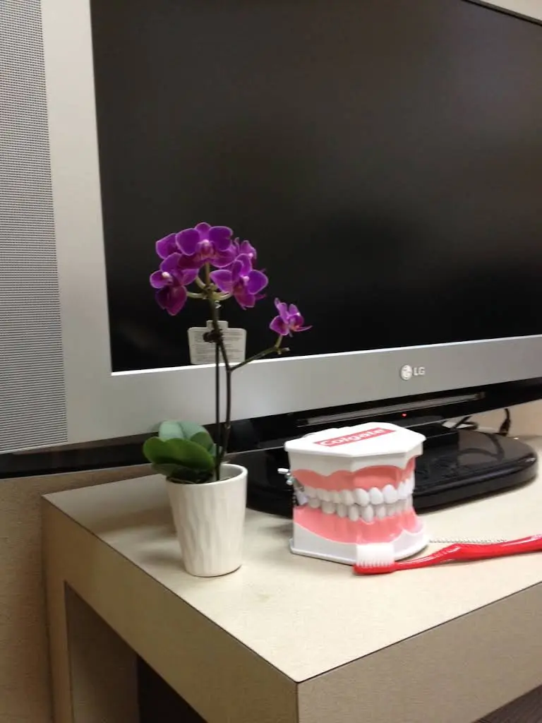 Rolling Valley Dental