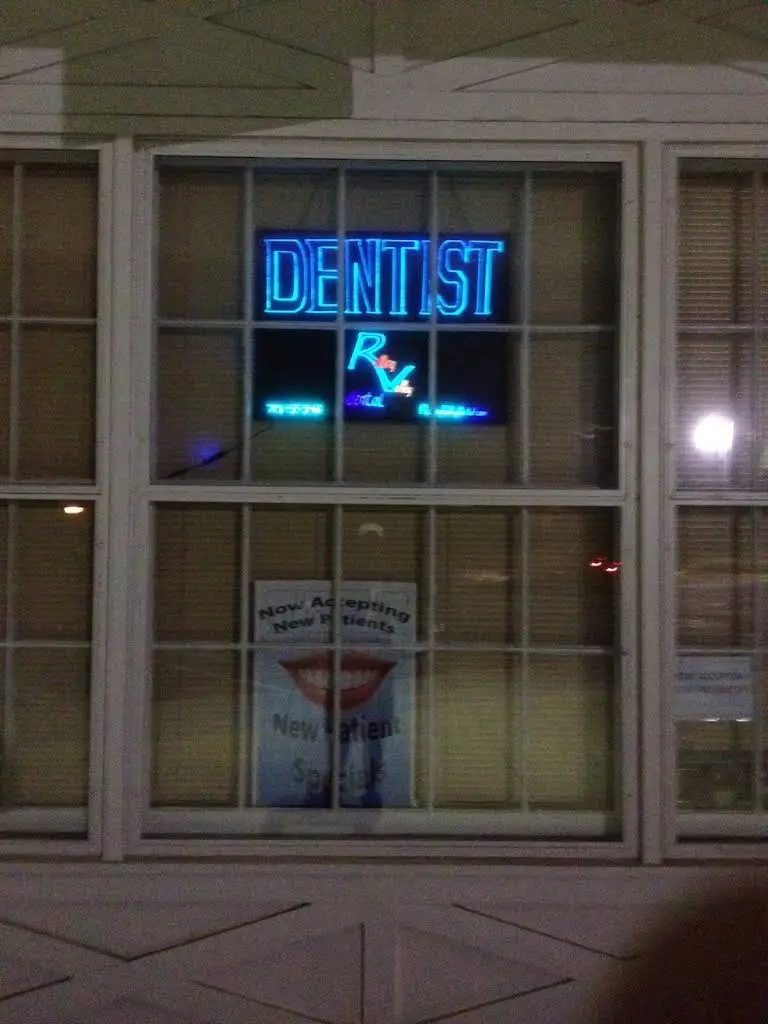 Rolling Valley Dental