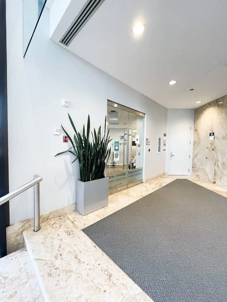 Let's Smile Dental - Springfield