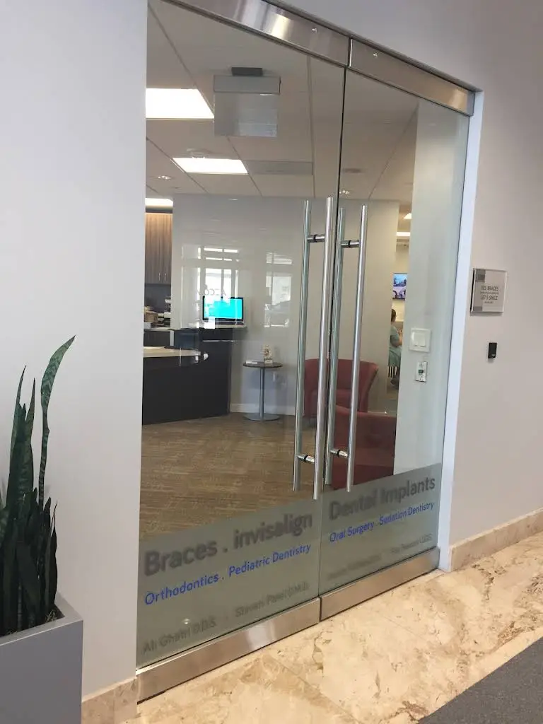 Let's Smile Dental - Springfield