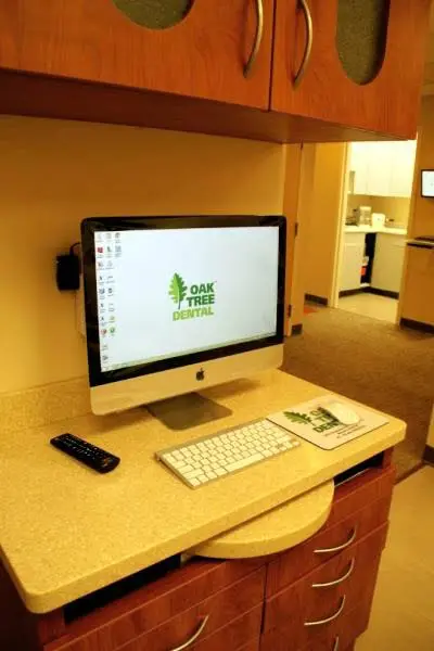Oak Tree Dental