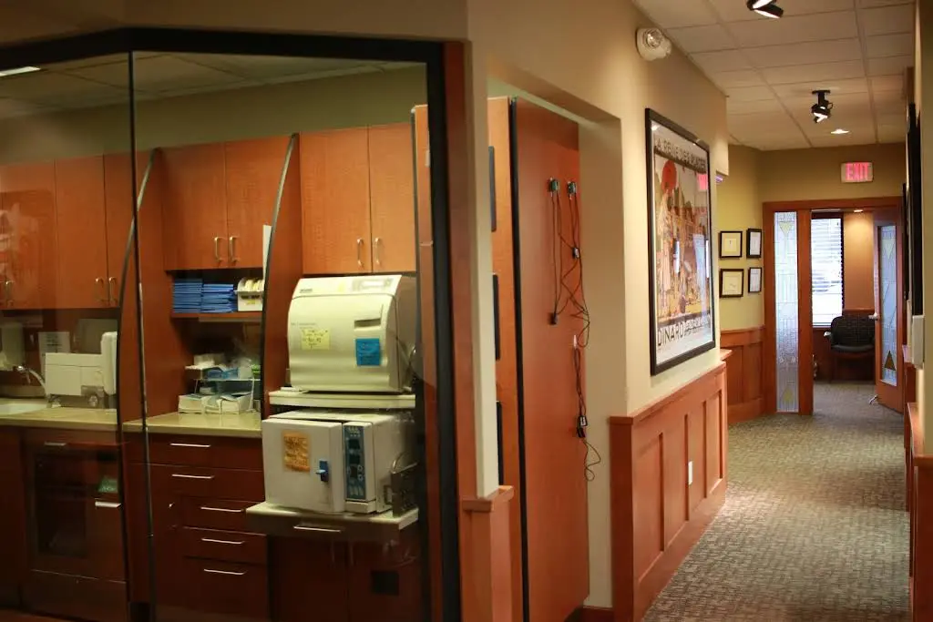 WisNova Racine Endodontics & Periodontics