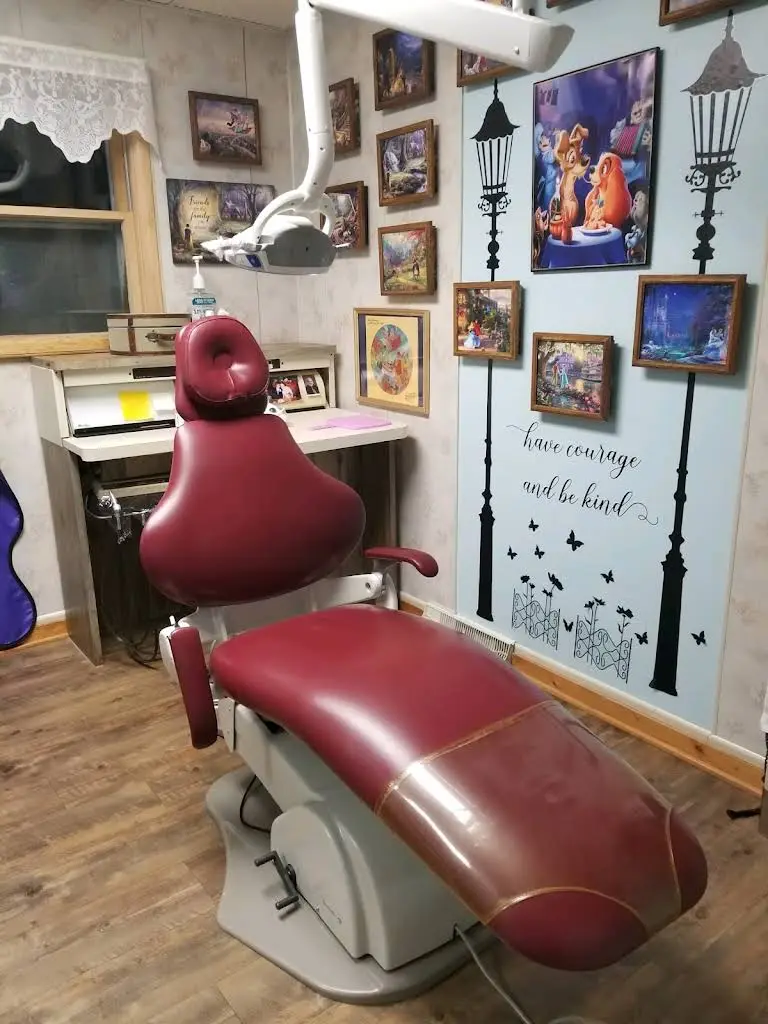 Dr. Rand A. Lee, D.D.S. Dentist