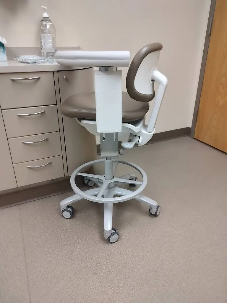 River Hills Dental