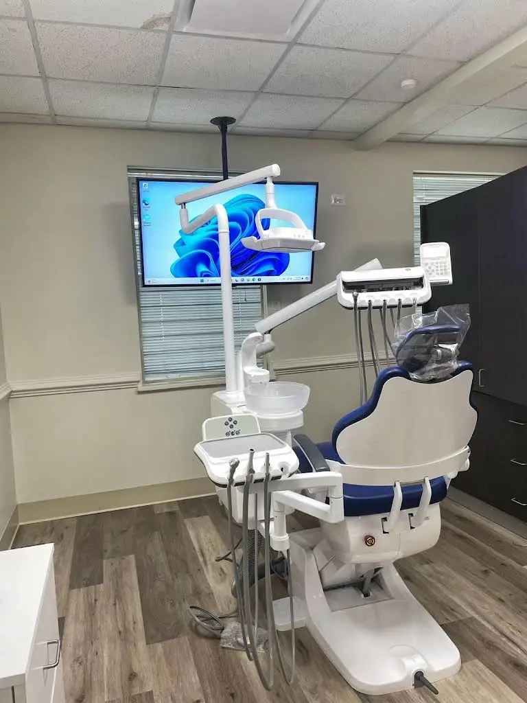 Laurel Dentist