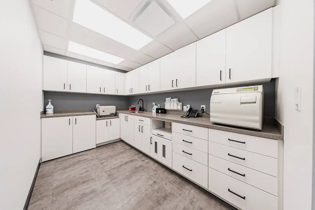 White Flint Dental Associates