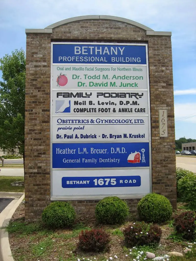 Oral & Maxillo Facial Surgeons for Northern Illinois