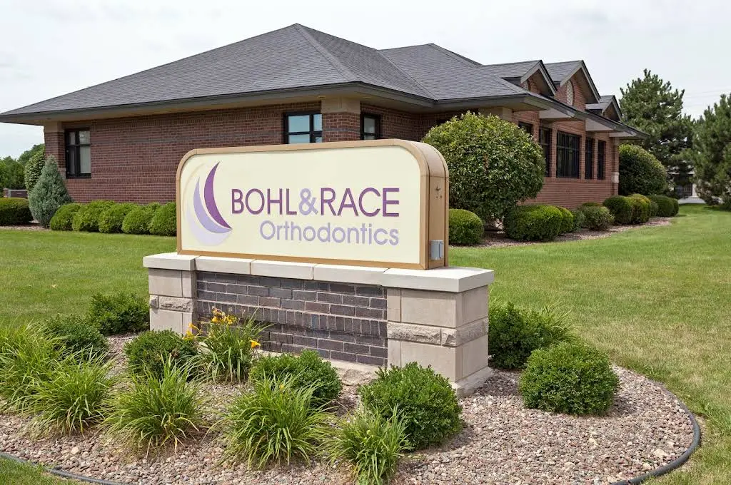 Race Orthodontics: Mukwonago