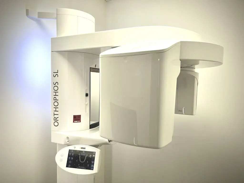 Executive Dental Care & Dental Implant Studio