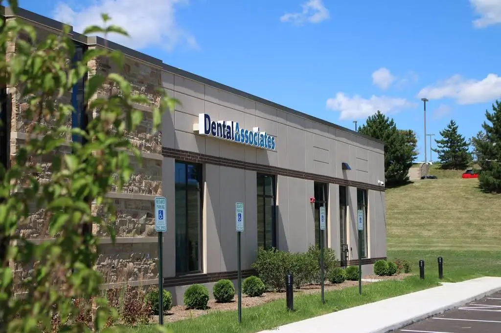 Dental Associates - Waukesha