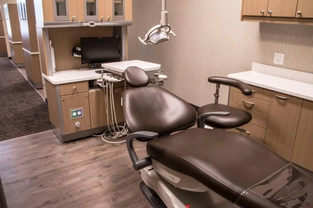 Dental Associates - Waukesha