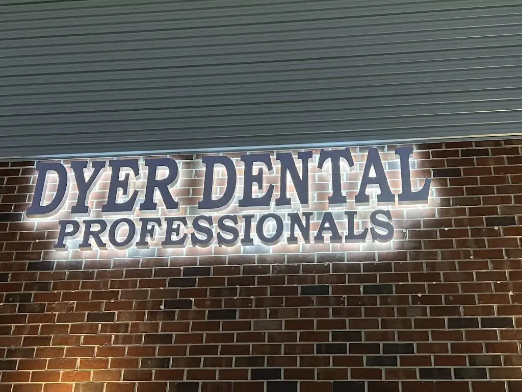 Dyer Dental Professionals