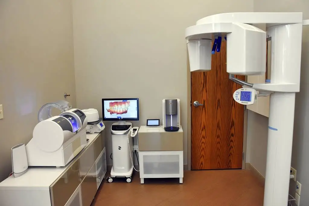 Dyer Dental Professionals