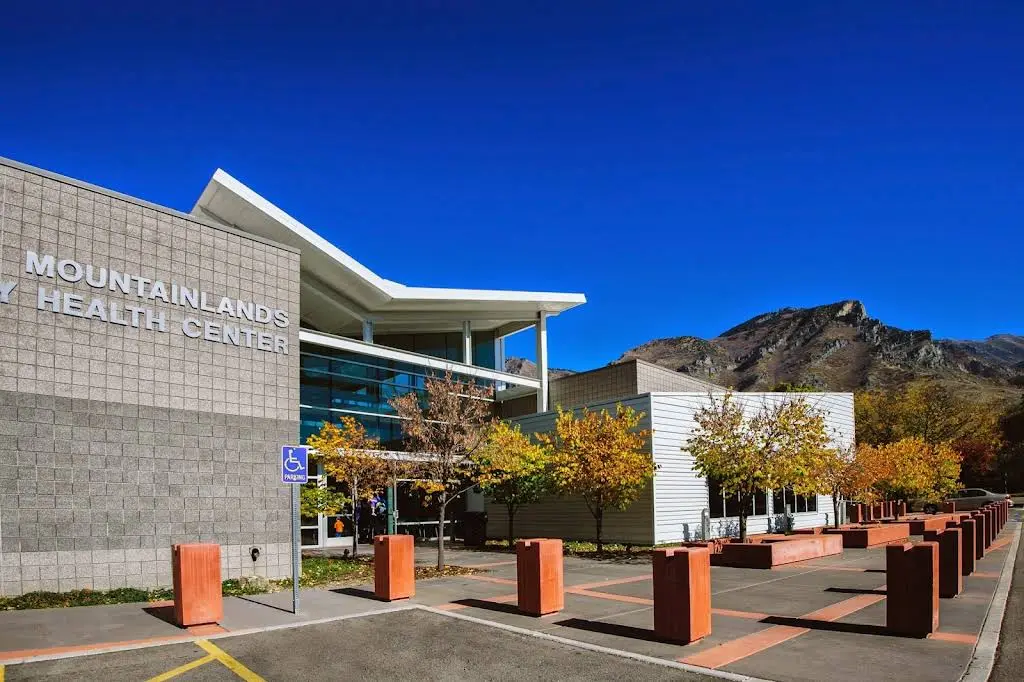 Mountainlands Community Health Center