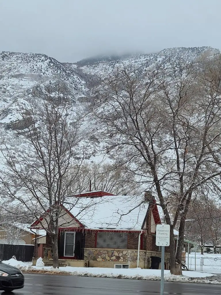 Mountainlands Community Health Center