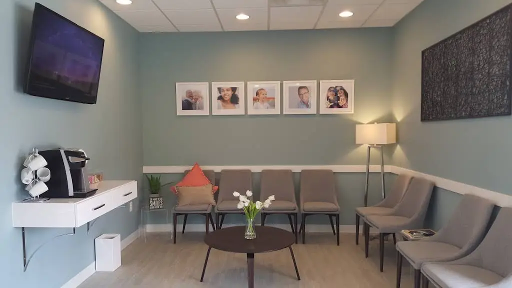 EJM Dental Studio