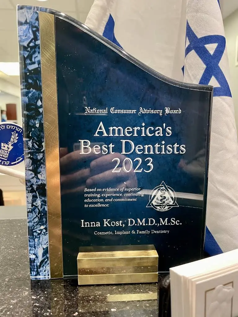 Smiles Bethesda / Dr. Kost Dental Office