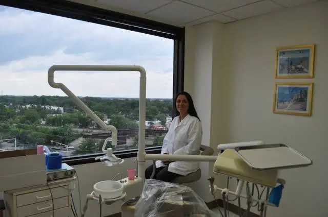 Agusti Dental