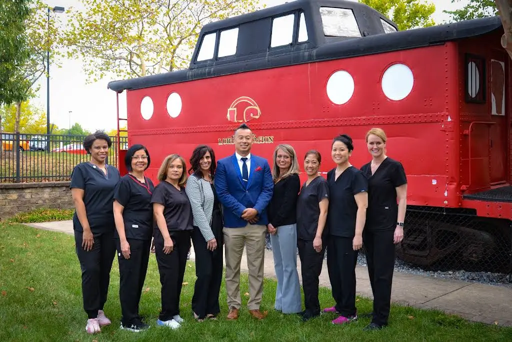 Reyes Dental Group