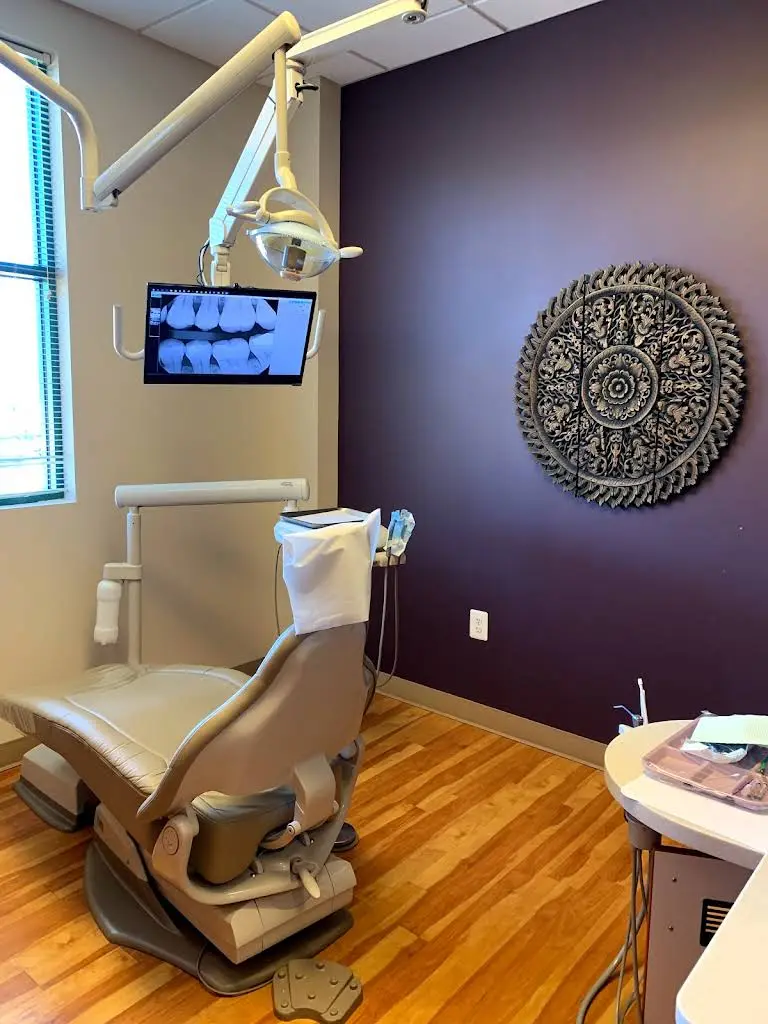 Reyes Dental Group