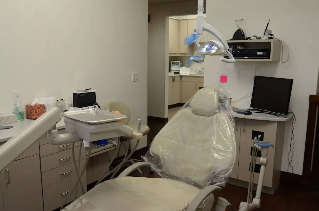 Dr. Tom A. Stamas DDS - Cosmetic & Sedation Dentistry