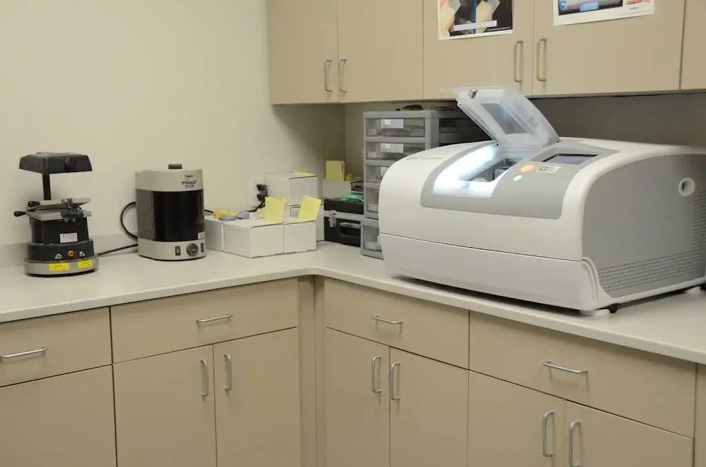 Dr. Tom A. Stamas DDS - Cosmetic & Sedation Dentistry