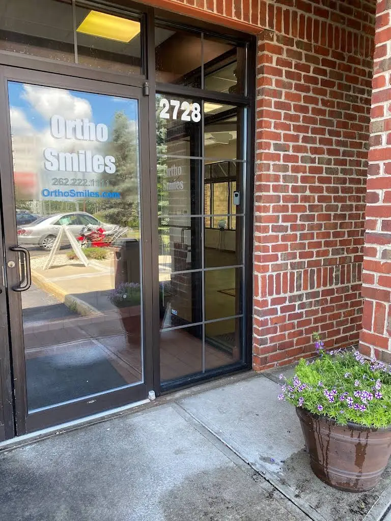 Ortho Smiles - Delafield