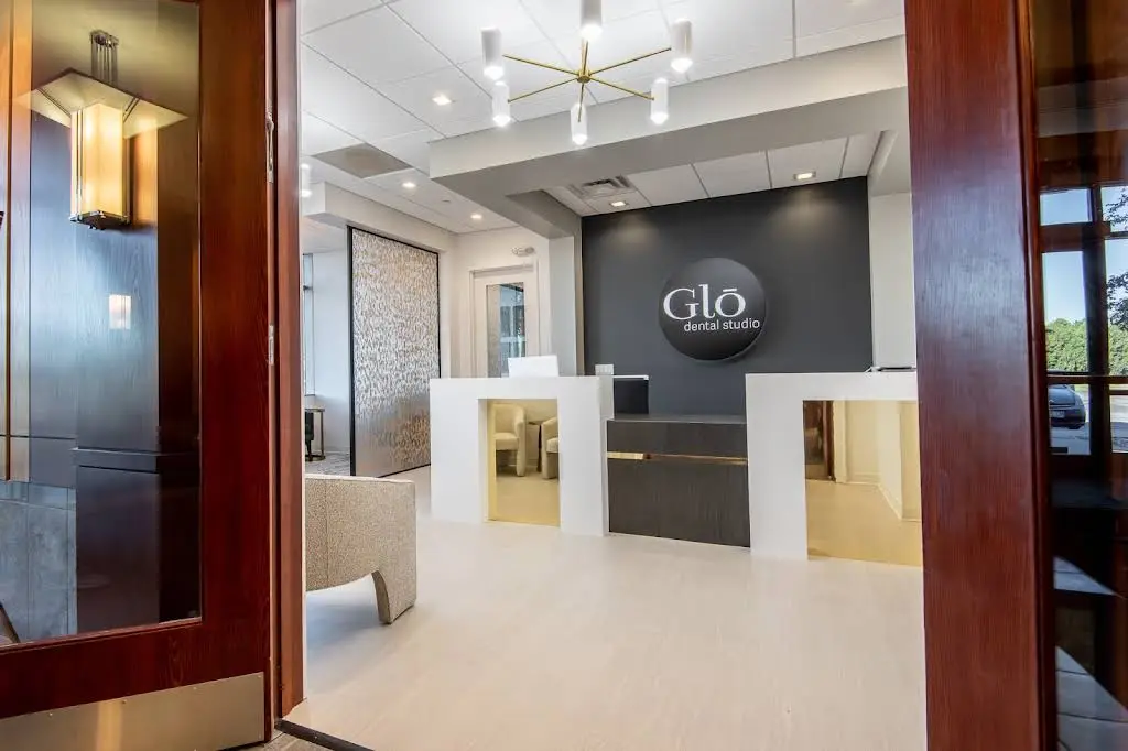 Glō Dental Studio