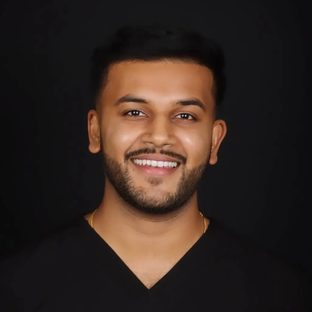 Smile Now Milwaukee Dentures and Implants