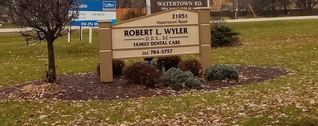 The Neighborhood Dentist