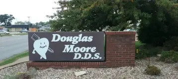 Douglas W Moore DDS PC