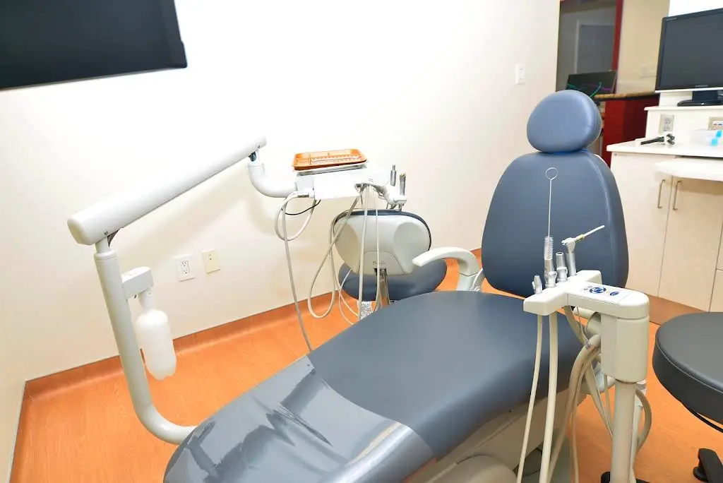 Halliburton Family Dentistry: Denise Halliburton, DDS