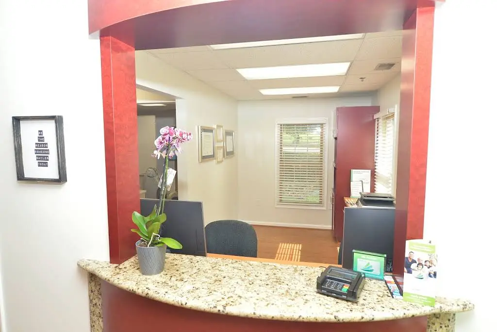 Halliburton Family Dentistry: Denise Halliburton, DDS