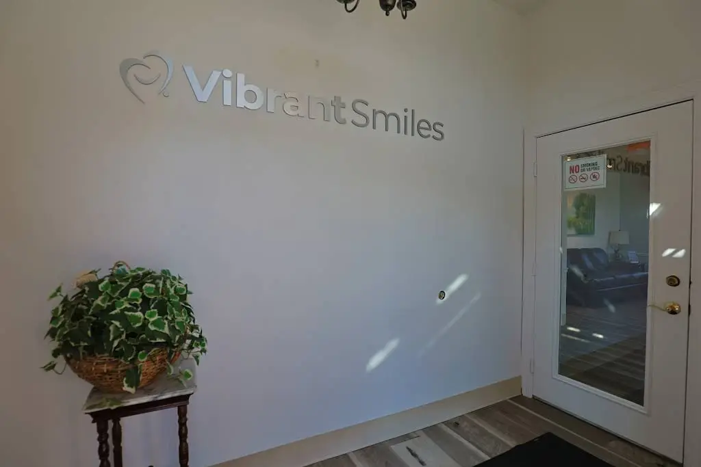 Vibrant Smiles - Waldorf