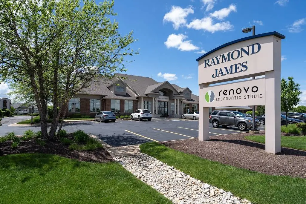 Renovo Endodontic Studio