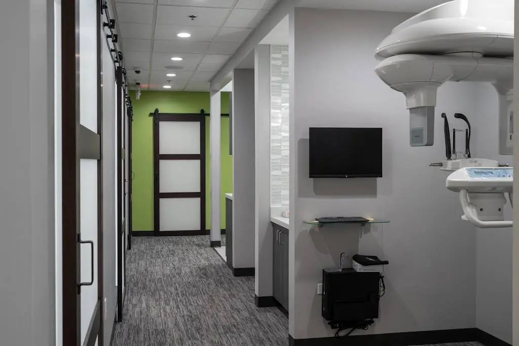 Renovo Endodontic Studio