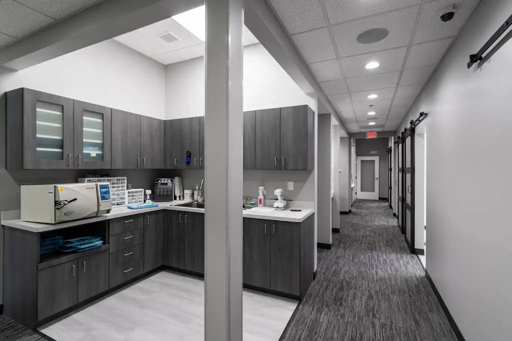 Renovo Endodontic Studio