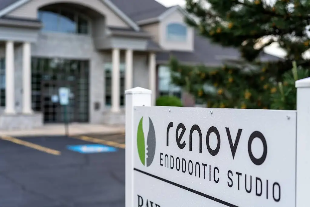 Renovo Endodontic Studio