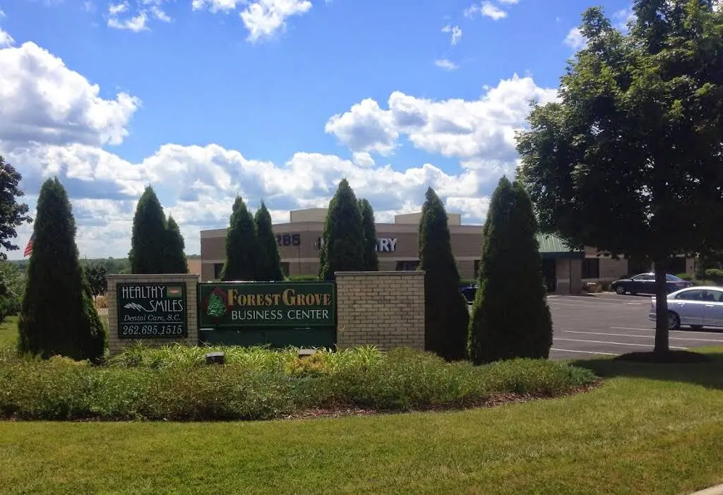 Healthy Smiles Dental Care, SC : AJ Hamedi, DDS
