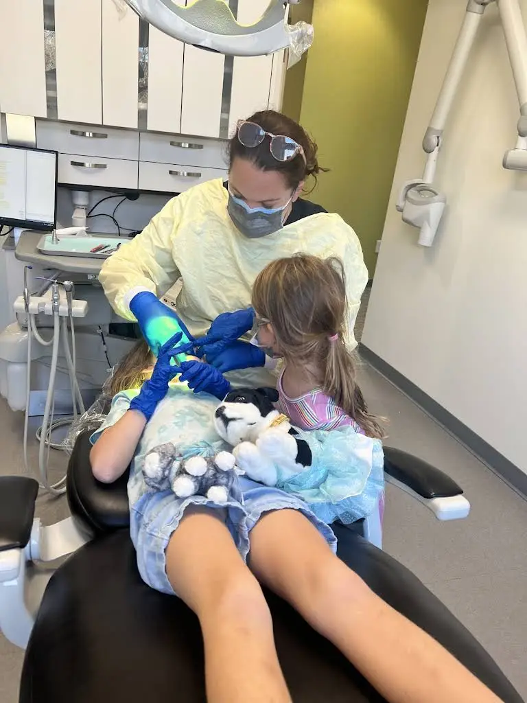 Small World Children's Dentistry