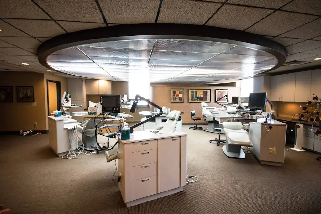 Moles & Ferri Orthodontic Specialists