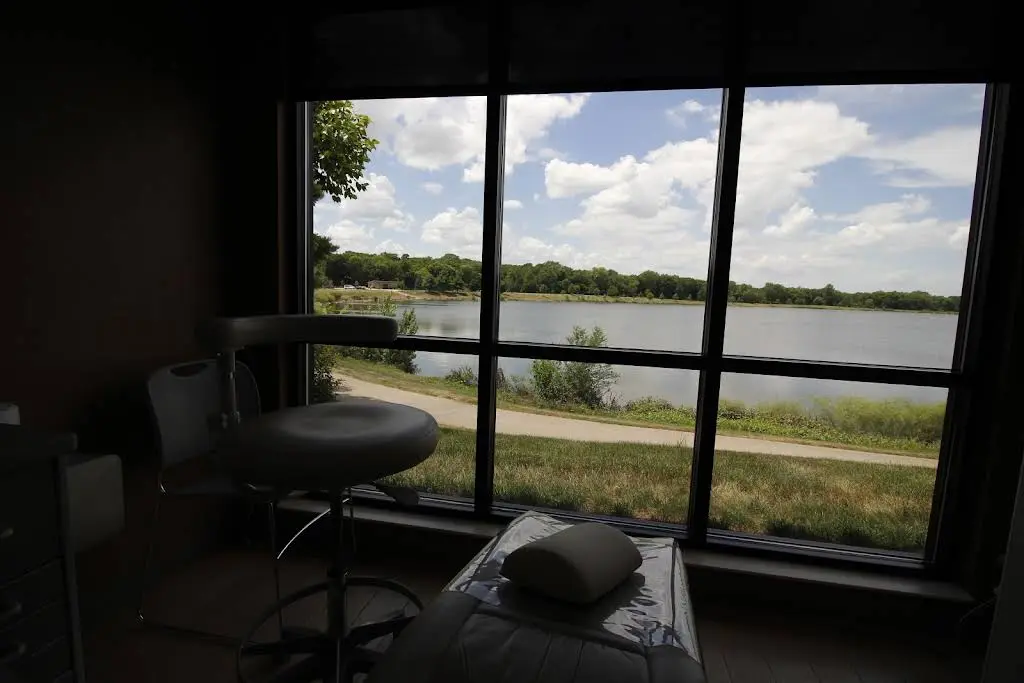 Lakeside Dental