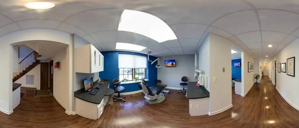 Comprehensive Contemporary Dentistry, H. Brandt Foster, DDS