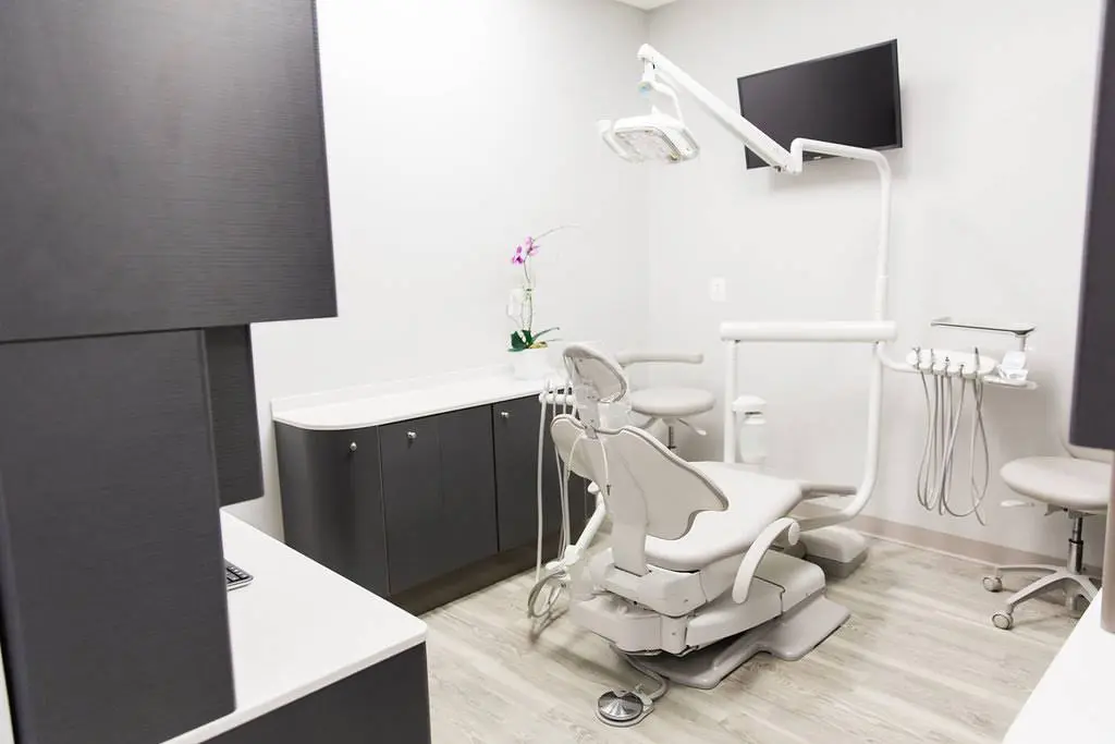 Crown Dental