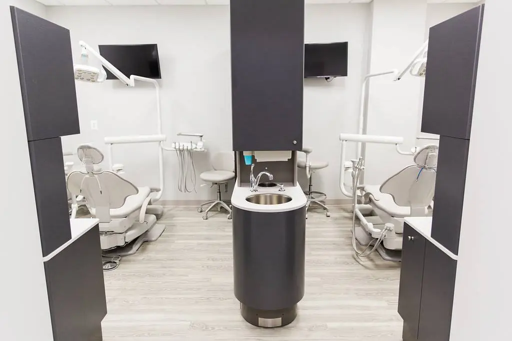 Crown Dental