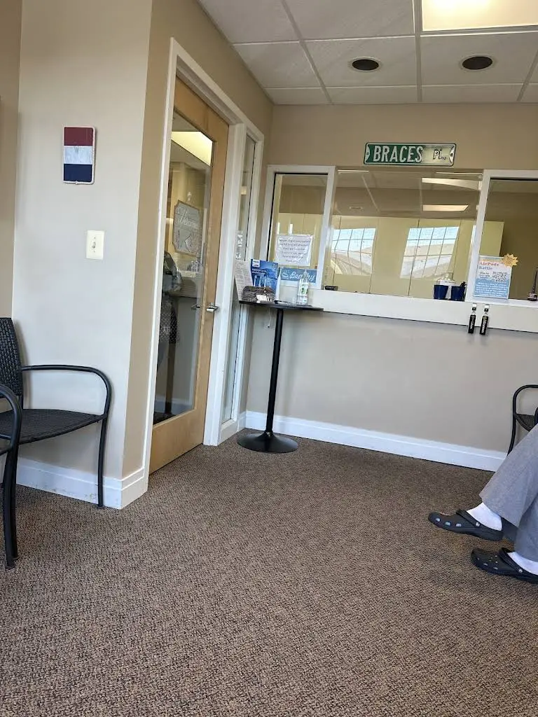 Philip Vahab Orthodontics / Phil Vahab Smiles